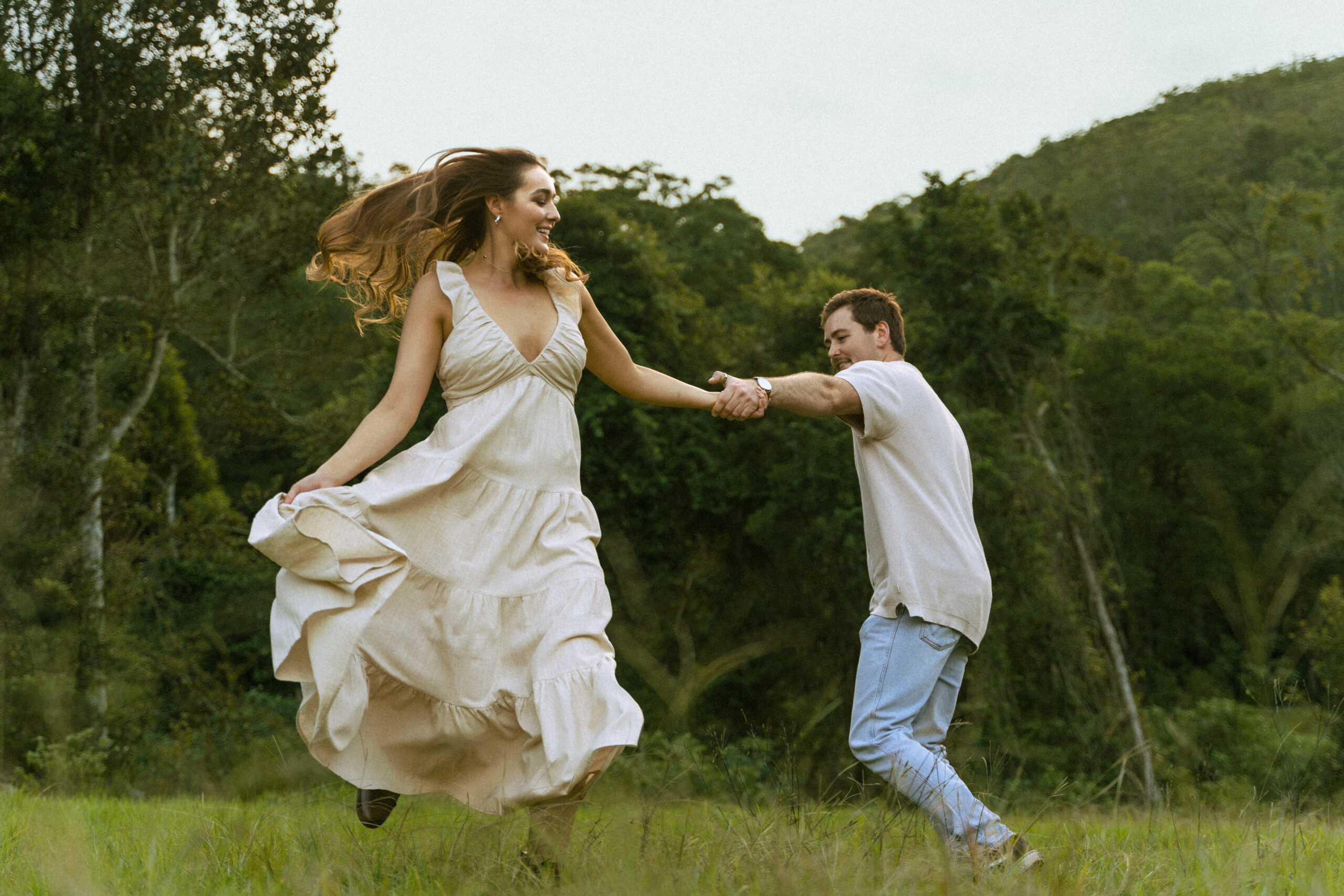 Tips for Couples During Photoshoots: How To Pose Naturally